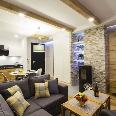 Pod Giewontem Apartment Zakopane